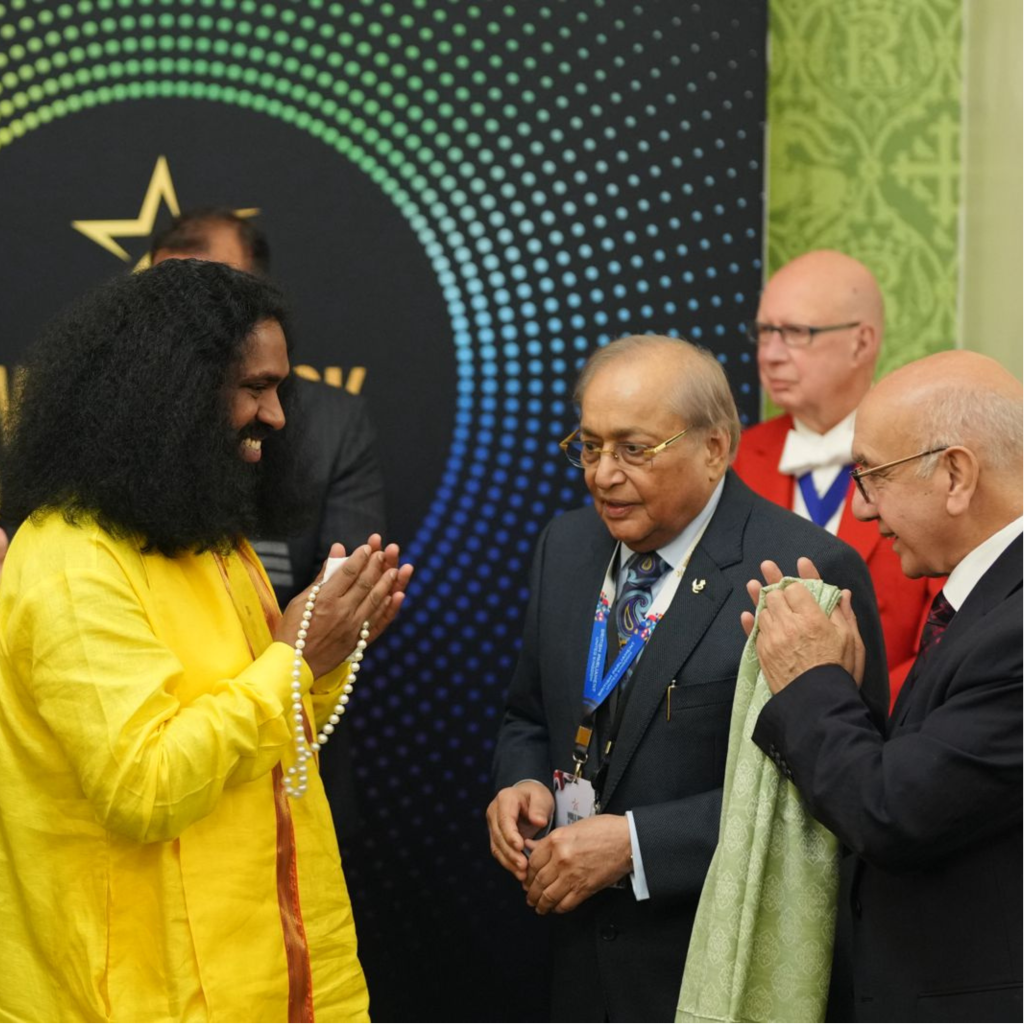 Dignitaries and His Excellency Beloved SP MAESTRO